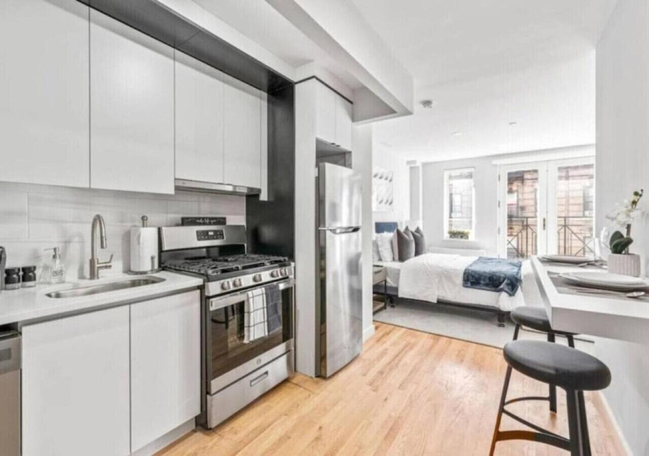 Stylish Studio At Ues Apartment *