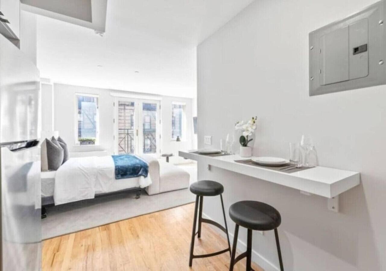 Stylish Studio At Ues Apartment *